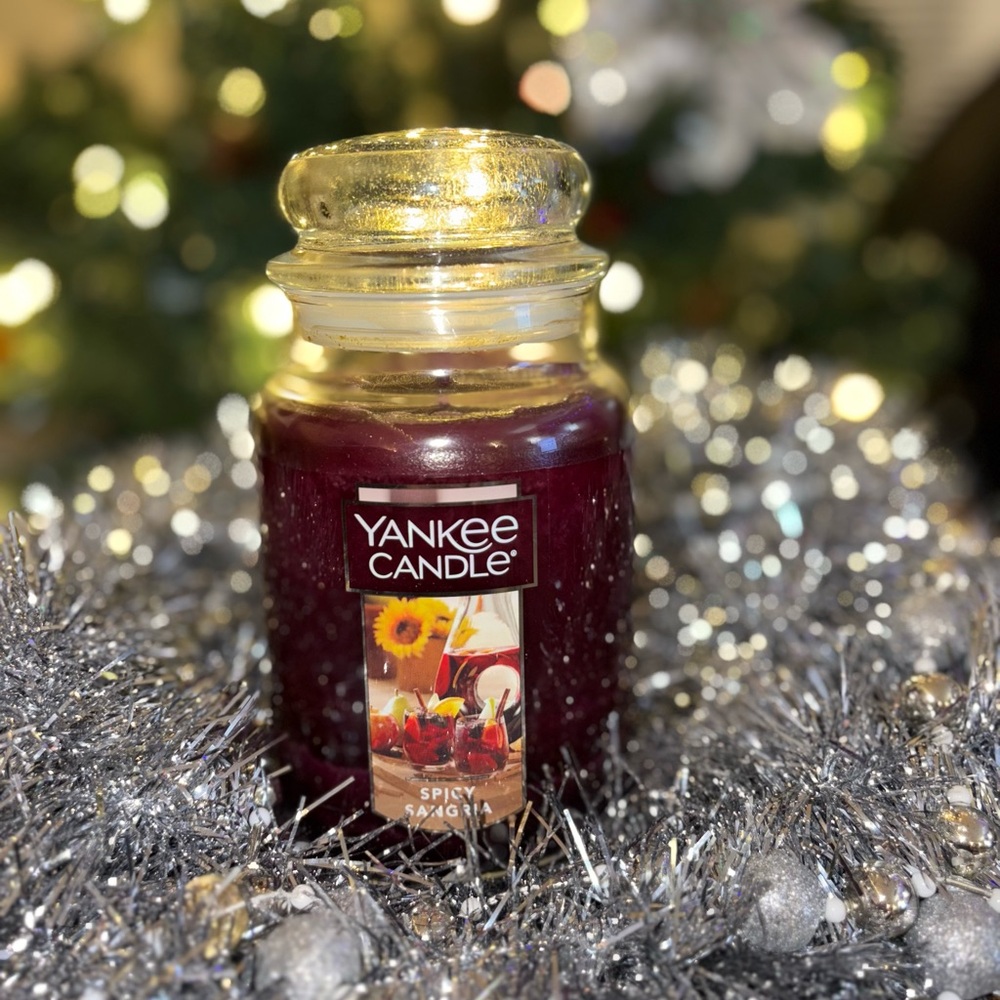 Yankee Candle Spicy Sangria 22 oz